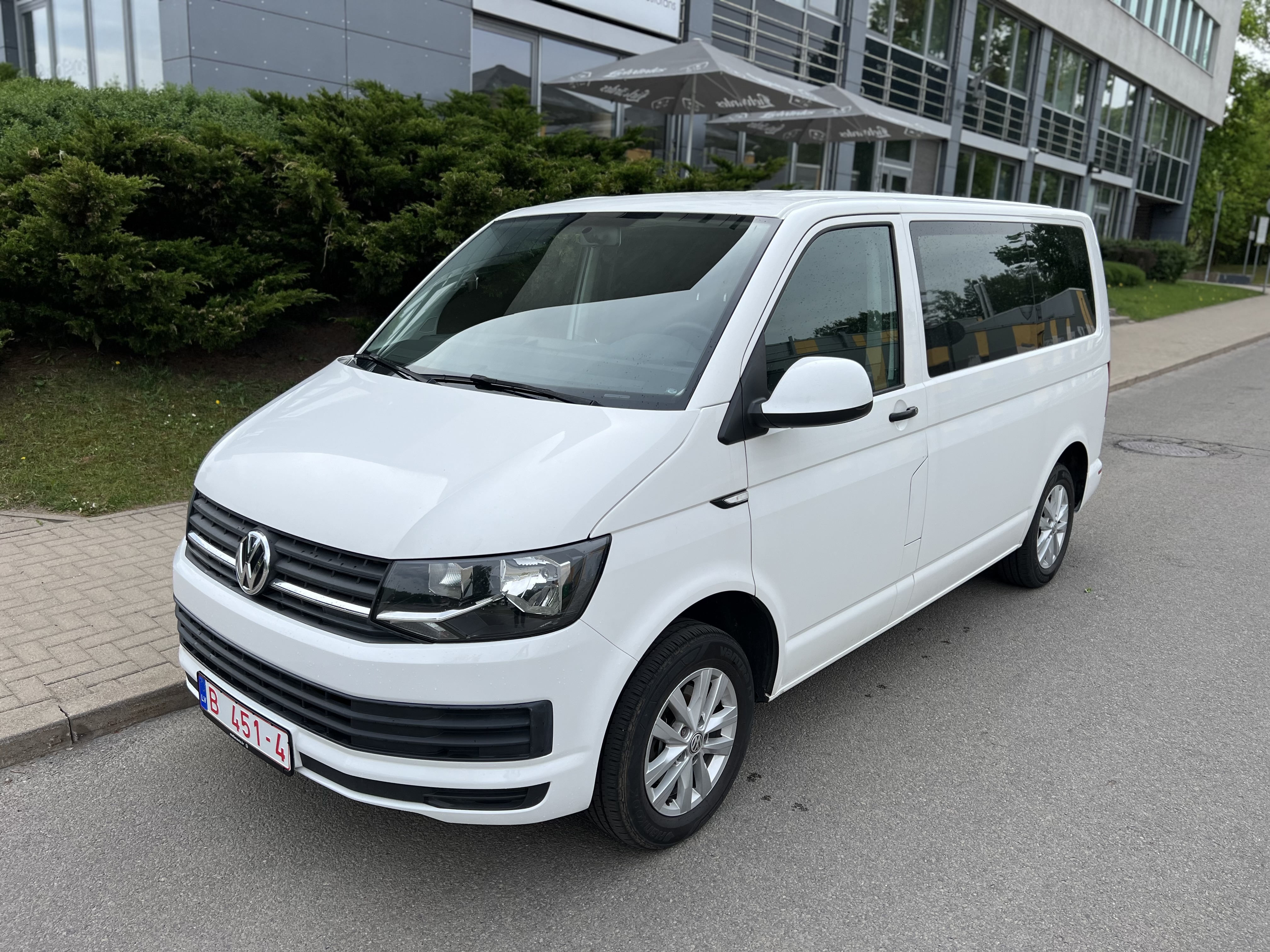 Vw Caravelle T6 2.0Tdi 8seats Manual